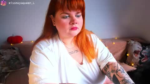 Maya online show from November 18, 11:25 am