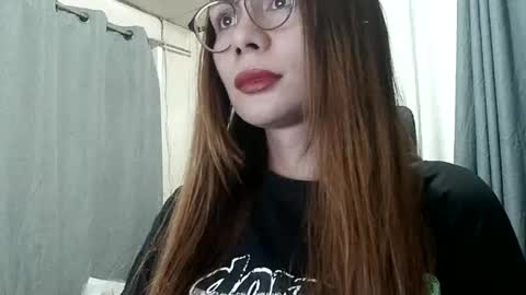 mayeth online show from December 1, 8:20 pm