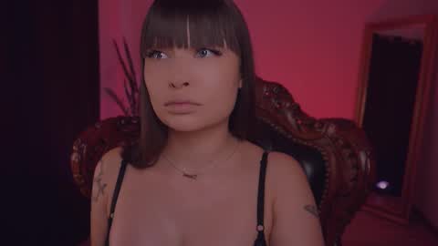 LUXXANDRA online show from March 10, 7:53 am