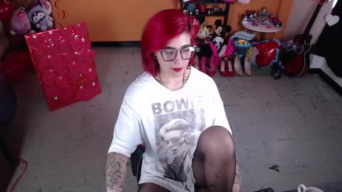 Miss Mia online show from March 1, 9:26 pm