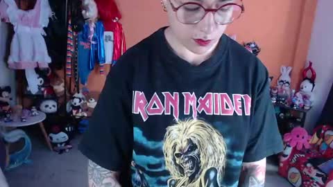 Miss Mia online show from May 24, 2:44 pm