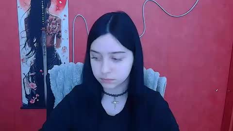 Mia online show from February 20, 6:48 am