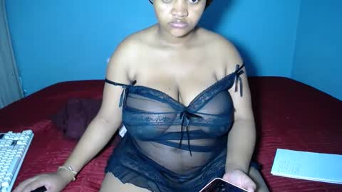 mimmi online show from November 14, 7:51 am