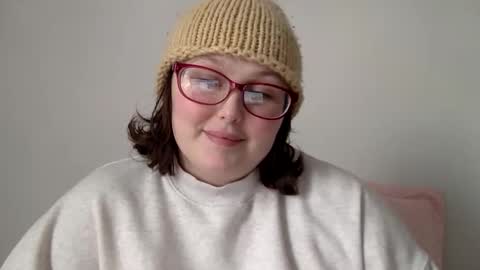 missmistressmal online show from April 10, 5:50 pm