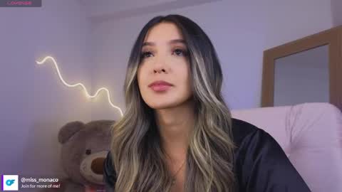 Emma Rivera online show from April 16, 2:45 am