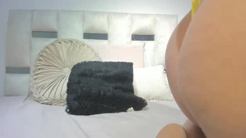 missnatasha05 online show from September 10, 1:05 am