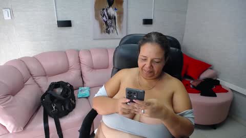 Penelope online show from January 23, 3:54 pm