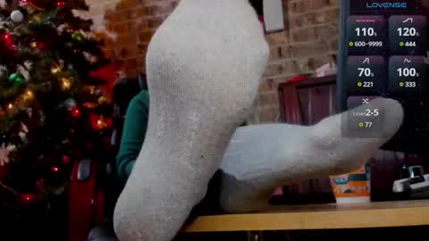 Miss Venus online show from December 17, 8:56 am