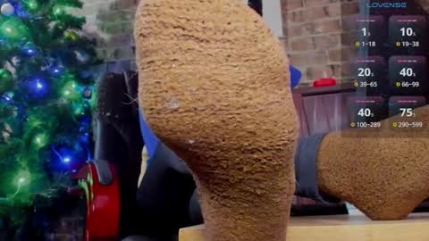 Miss Venus online show from December 27, 9:28 am