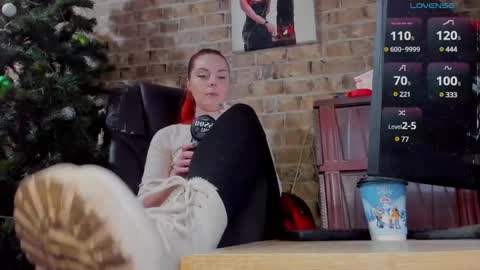 Miss Venus online show from January 4, 8:28 am