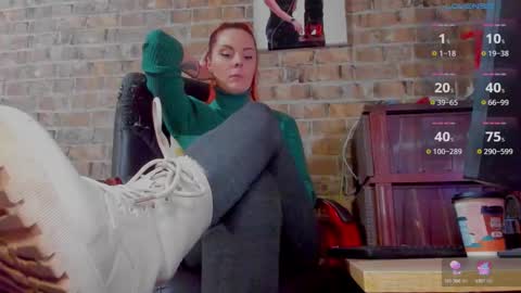 Miss Venus online show from February 13, 7:13 am