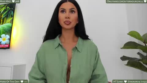 Renata online show from June 28, 6:47 pm