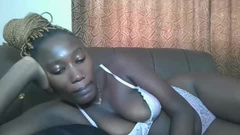 pretty gal online show from March 14, 8:42 am