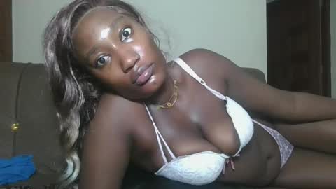 pretty gal online show from April 23, 2:24 am