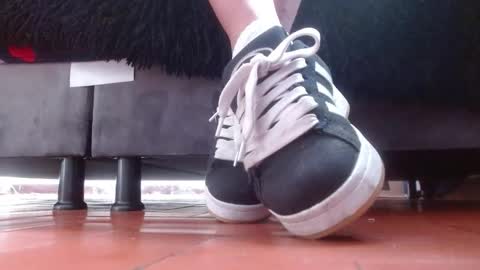 TELL ME MISS online show from November 20, 3:12 pm