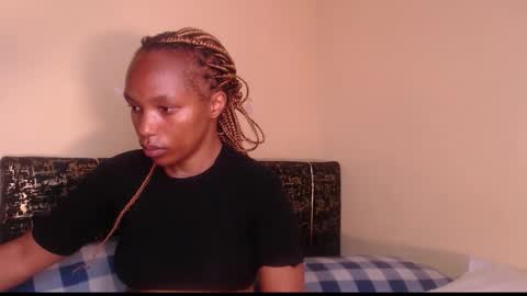 Snapshot of missthighsohmy chatting on November 8, 9:09 am missthighsohmy online show from November 8, 9:09 am