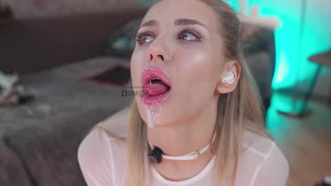 Eva online show from February 23, 2:25 pm