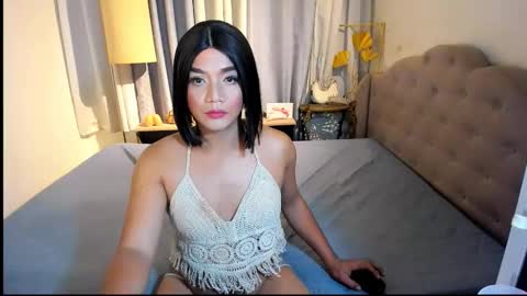 Snapshot of misstress_kyrie chatting on October 22, 9:31 am K Y R I E online show from October 22, 9:31 am