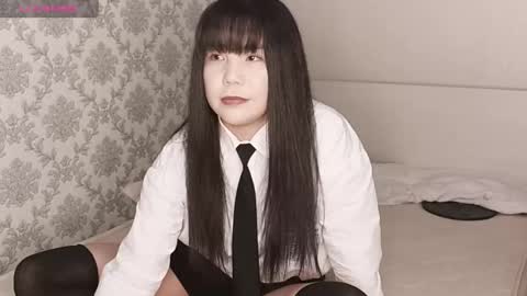 Val online show from November 17, 5:35 am