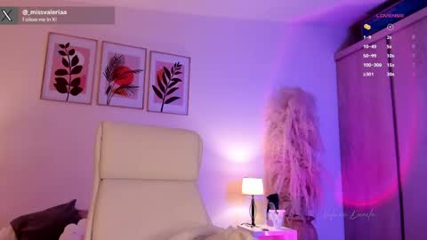 Snapshot of missvaleriaa chatting on May 13, 12:57 pm Valeria Davila online show from May 13, 12:57 pm
