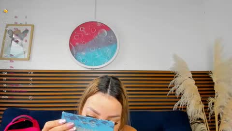 Snapshot of missvalery1 chatting on January 11, 12:18 pm missvalery1 online show from January 11, 12:18 pm