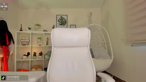 Mafe Jimenez online show from October 2, 12:56 pm