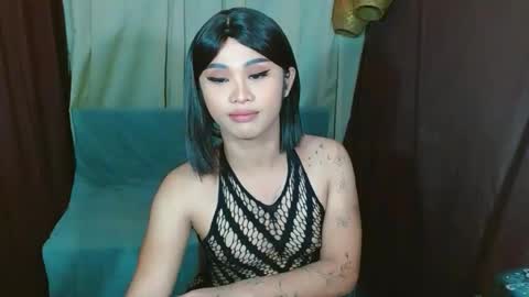 SweetViolet online show from September 22, 12:40 pm