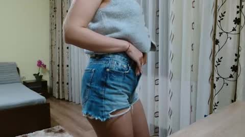 Snapshot of missxbabyx chatting on March 30, 6:42 pm missxbabyx online show from March 30, 6:42 pm