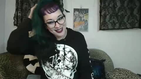 Missy Dee online show from January 14, 8:42 am