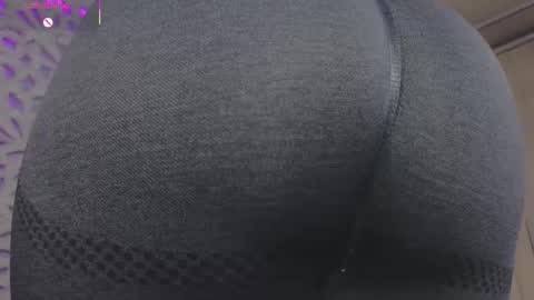 Snapshot of missy_taylor_ chatting on October 5, 5:11 pm Missy online show from October 5, 5:11 pm