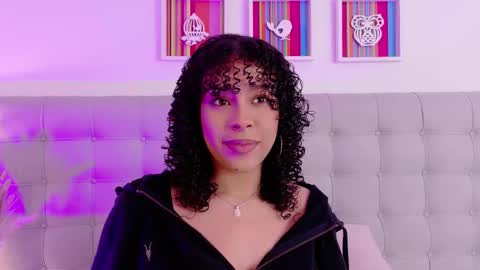 Missy Gainer online show from September 21, 4:25 am