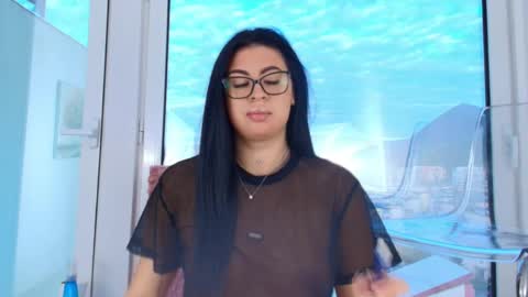 missyscarlet online show from April 19, 4:12 am