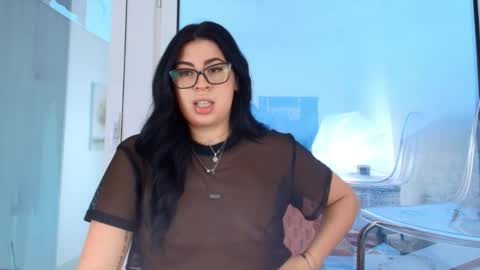 missyscarlet online show from April 22, 4:48 am