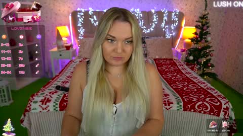  Amely  online show from December 30, 8:43 am