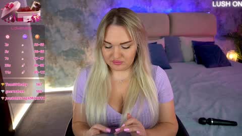  Amely  online show from January 24, 11:37 am