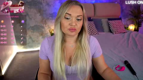  Amely  online show from February 2, 8:35 am