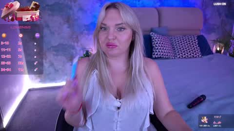  Amely  online show from March 6, 11:36 am