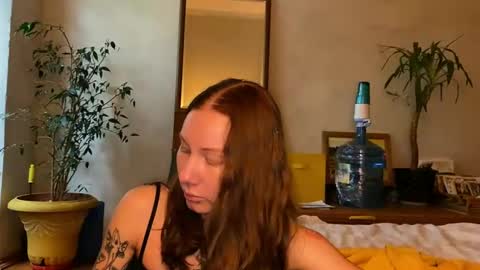 Snapshot of misszlataa chatting on September 24, 10:29 am Zlata online show from September 24, 10:29 am