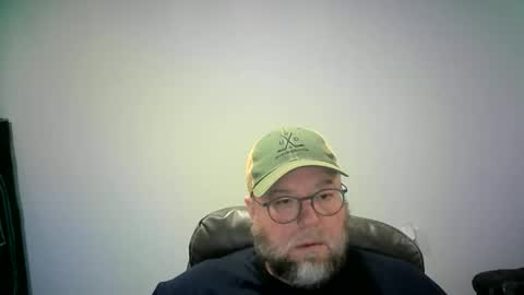 Mr. Happy online show from November 18, 6:18 am