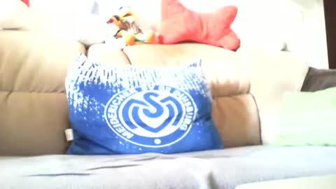 Snapshot of mister_livebiman chatting on October 25, 6:54 am Mister livebiman online show from October 25, 6:54 am