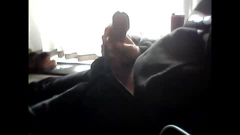 Snapshot of misterbigcock14 chatting on April 1, 6:38 pm misterbigcock14 online show from April 1, 6:38 pm