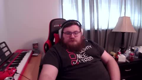 Snapshot of mistermac935 chatting on December 23, 6:48 pm mistermac935 online show from December 23, 6:48 pm