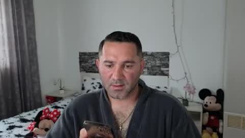 mistervybe online show from April 21, 6:41 am