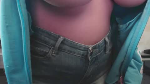 Brina online show from December 8, 7:58 am