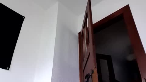 Flash Lolly... online show from October 23, 11:53 am