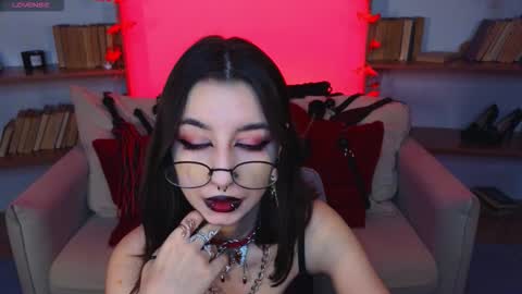 Marcelline online show from October 8, 9:29 am