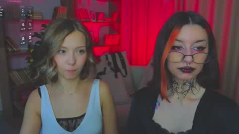 Marcelline online show from March 19, 10:19 am