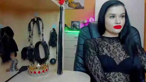 Mistress Kristi online show from February 22, 8:07 pm