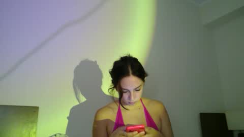 Snapshot of mistress_malefica4u chatting on February 27, 3:58 am Esther Model online show from February 27, 3:58 am