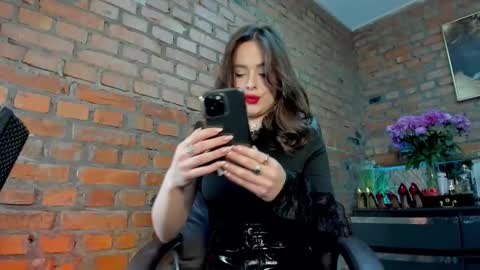 mistress_milana_ online show from June 7, 11:36 am